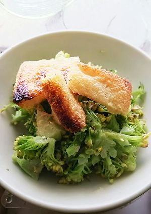 ブロッコリーとカリカリ油揚げで簡単和え物-レシピのメイン写真