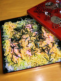 簡単♪想定外からのサラダちらし寿司(涙)-レシピのメイン写真