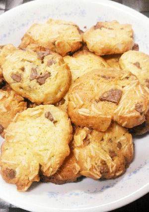 ちょいズボラ♪アーモンドチョコクッキー-レシピのメイン写真