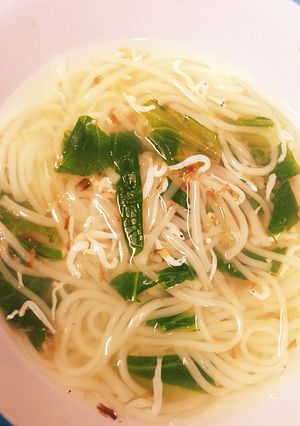 離乳食＊小松菜しらすオカカそうめん-レシピのメイン写真
