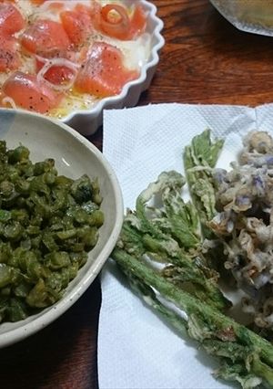 藤の花とイタドリの芽の天ぷら(簡単)-レシピのメイン写真