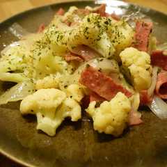 รูปของ 粉チーズ入り！ほくほくカリフラワー炒め