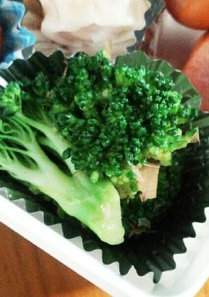 お弁当に★ブロッコリーのおかかあえ-レシピのメイン写真