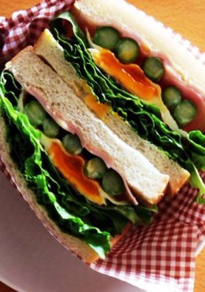 野菜たっぷり♪アスパラと卵のサンドイッチ-レシピのメイン写真