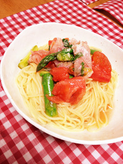 トマトとアスパラと生ハムの冷製パスタ-レシピのメイン写真