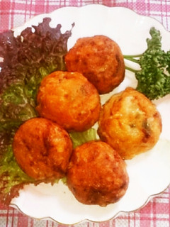 たこ焼き器で!トマトチーズ焼き-レシピのメイン写真