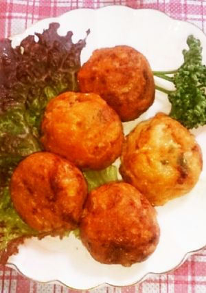 たこ焼き器で!トマトチーズ焼き-レシピのメイン写真