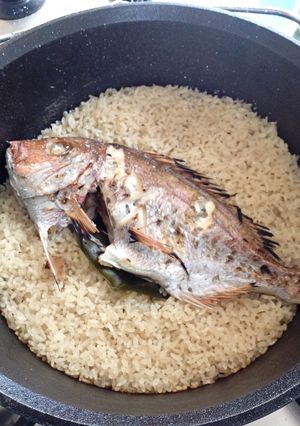 キャンプ！ダッチで鯛飯！-レシピのメイン写真