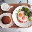 ダイエット!レンジで簡単ベーコンエッグ