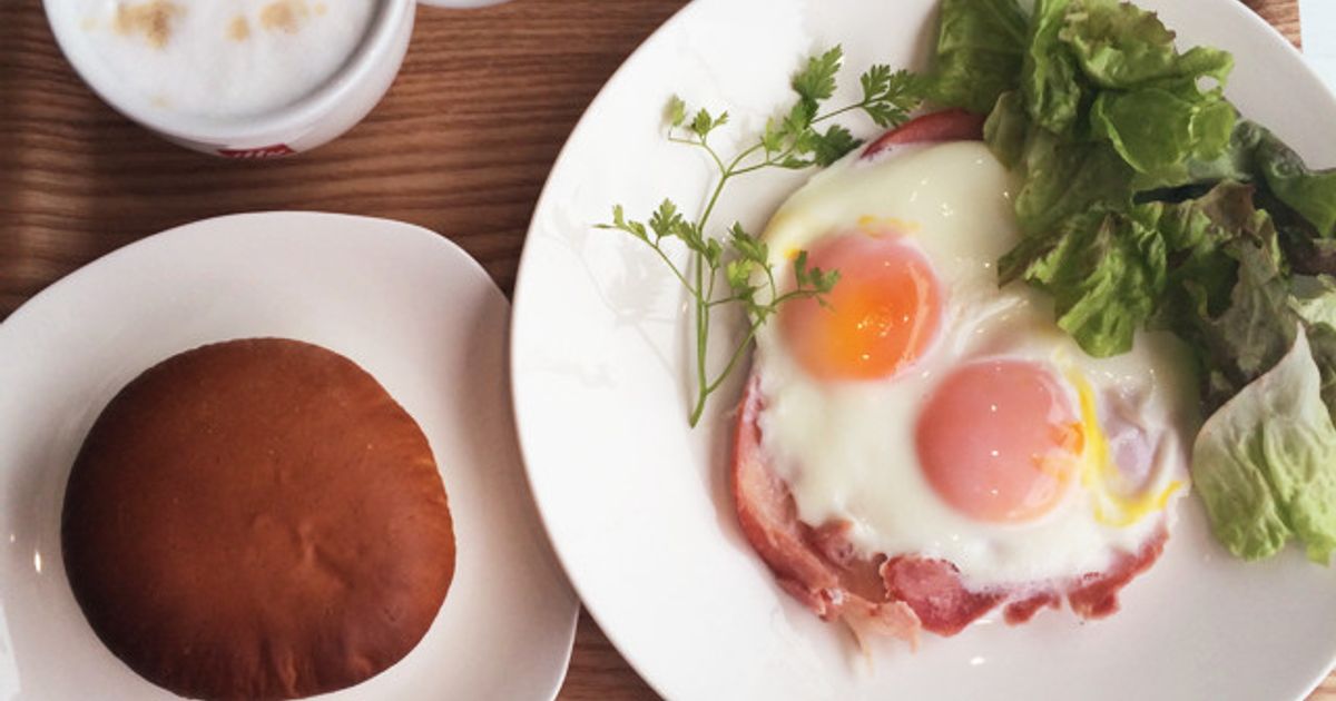 ダイエット！レンジで簡単ベーコンエッグ by さすらいのうぶちゃん