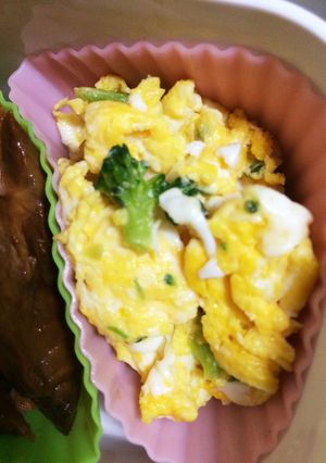 お弁当に☆④ブロッコリー入りスクランブル-レシピのメイン写真