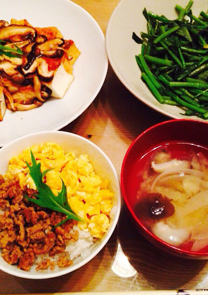 彩り☆二色丼・厚揚げきのこ餡かけ定食-レシピのメイン写真