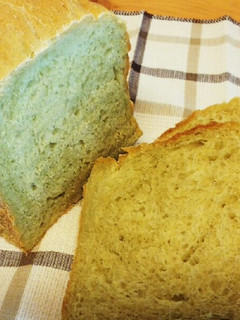ホームベーカリーでよもぎ食パン-レシピのメイン写真