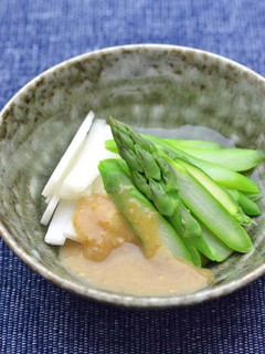 うどとアスパラのごま酢味噌かけ-レシピのメイン写真