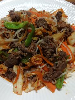 牛肉と野菜のキムチ炒め(丸新本家)-レシピのメイン写真