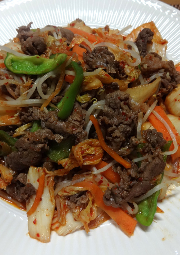 牛肉と野菜のキムチ炒め（丸新本家）-レシピのメイン写真