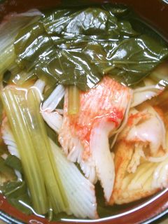 白だしで簡単 小松菜とカニカマのお吸い物-レシピのメイン写真