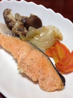 シャケの蒸し焼き-レシピのメイン写真