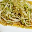簡単☆豆苗ともやしの大蒜オイスター炒め