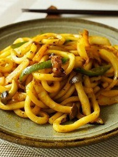 オイチャップで作る♪ナポリタンうどん-レシピのメイン写真