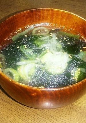 “焼き肉屋さんの”わかめスープ-レシピのメイン写真