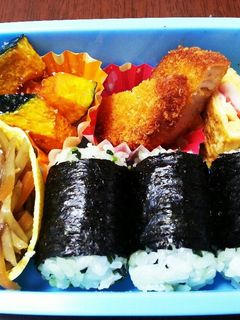幼稚園《おにぎり弁当》-レシピのメイン写真
