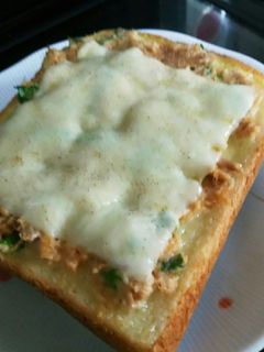 *朝ごはんに*ツナタラコチーズトースト-レシピのメイン写真