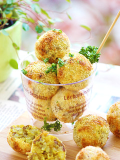 たこ焼き器でコロッケボール♡-レシピのメイン写真