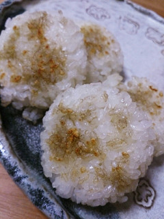 アンチョビ味の焼おにぎり-レシピのメイン写真