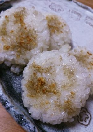 アンチョビ味の焼おにぎり-レシピのメイン写真