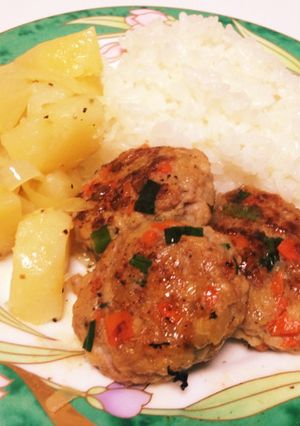 簡単＊はんぺんと豚ひき肉のハンバーグ-レシピのメイン写真