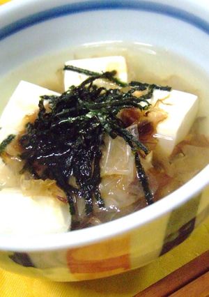 とろろ昆布で★簡単豆腐汁★梅風味-レシピのメイン写真