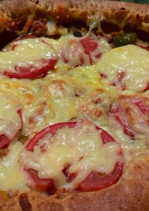 トマトベースの豚ひき肉全粒粉ピザ-レシピのメイン写真