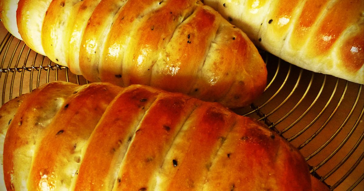 ごまパン 黒ごまあんぱん（Black sesame-Anpan） | La Panaderia（ラ