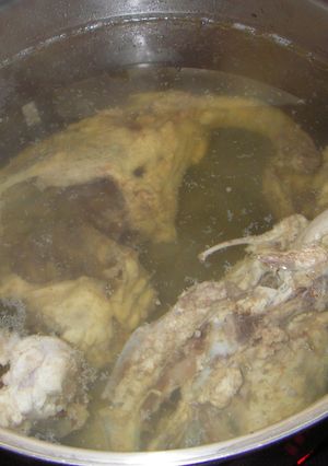 蕎麦にお雑煮に♪鶏がらスープ-レシピのメイン写真