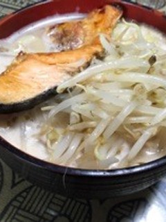 鮭と酒粕で仕立てたスープの石狩ラーメン-レシピのメイン写真