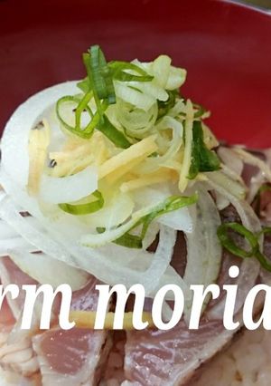 シーズン到来♪新たまとかつおのたたき丼-レシピのメイン写真