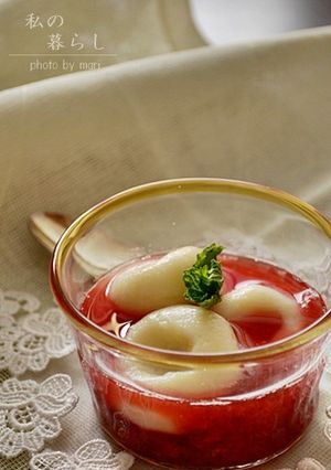 ミルク豆腐の白玉 苺ソースをかけて-レシピのメイン写真
