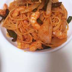 รูปของ 超簡単☆オシャレ味のエビトマトパスタ