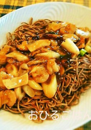 蕎麦でﾍﾙｼｰ‼ﾊﾟﾘﾊﾟﾘ固焼きそば♪-レシピのメイン写真