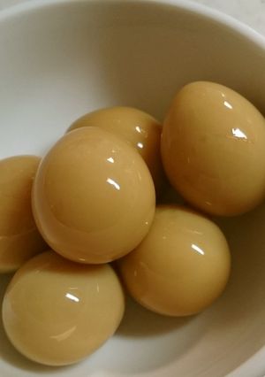 簡単おつまみ☆燻製風味のたまご-レシピのメイン写真