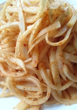 捨てないで！大根皮のうまからきんぴら-レシピのメイン写真