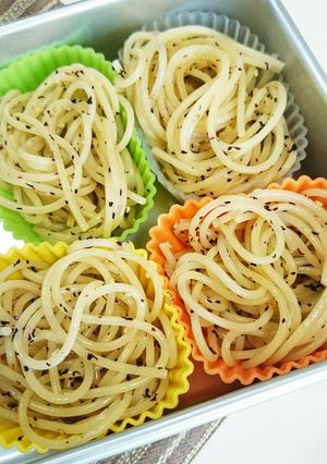 お弁当に☆ゆかりパスタ-レシピのメイン写真