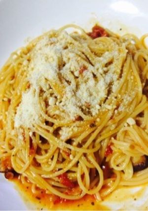 シチューの余りで簡単トマトクリームパスタ-レシピのメイン写真