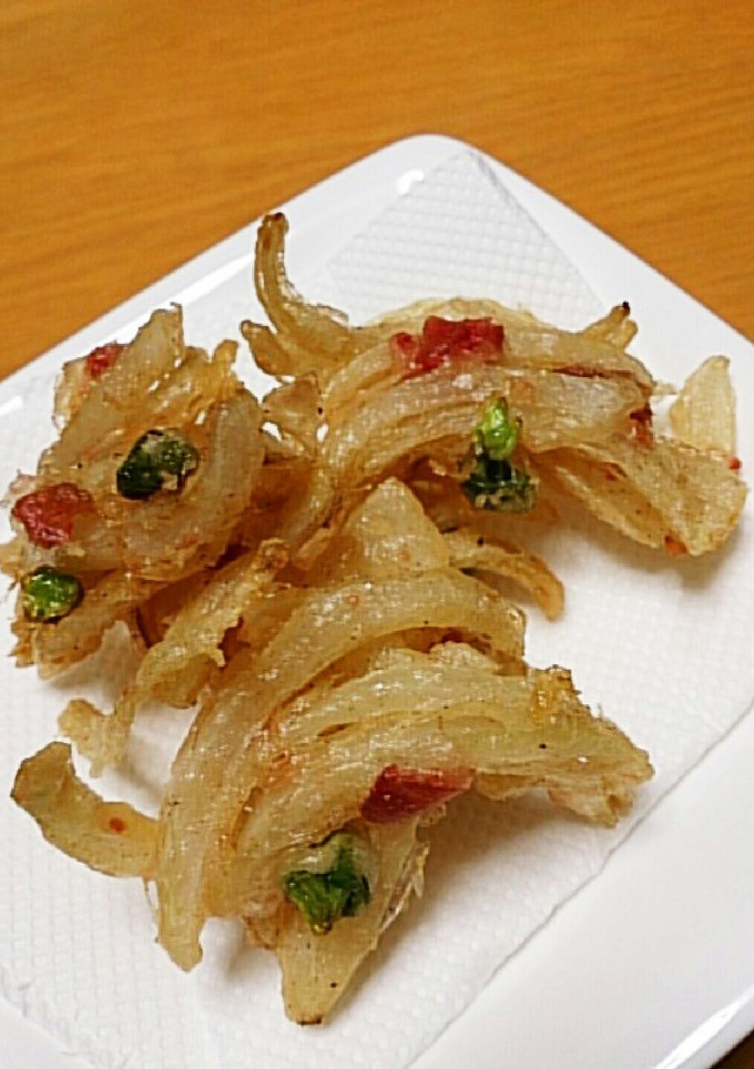 玉ねぎと梅のかき揚げ-レシピのメイン写真