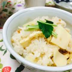 รูปของ 季節のごはん：たけのこごはん