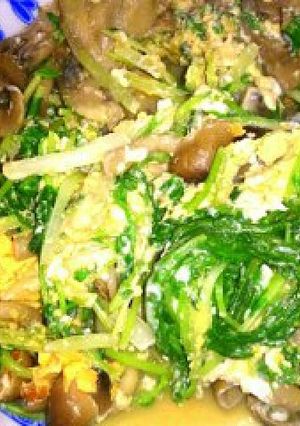 【ヘビロテ】キノコと水菜シャキシャキ炒め-レシピのメイン写真