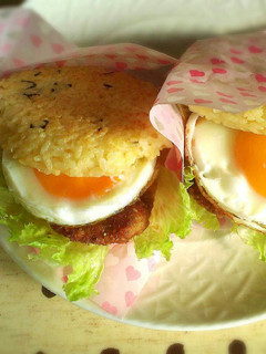 《変身!》TKG→鯵フライライスバーガー-レシピのメイン写真