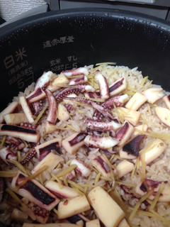 簡単♪イカの炊き込みご飯-レシピのメイン写真