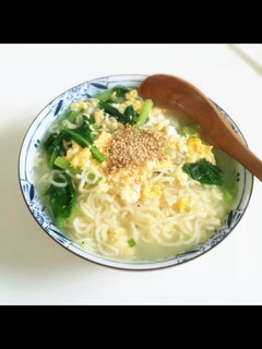 サッポロ一番ふわ玉ポパイの塩ラーメン-レシピのメイン写真